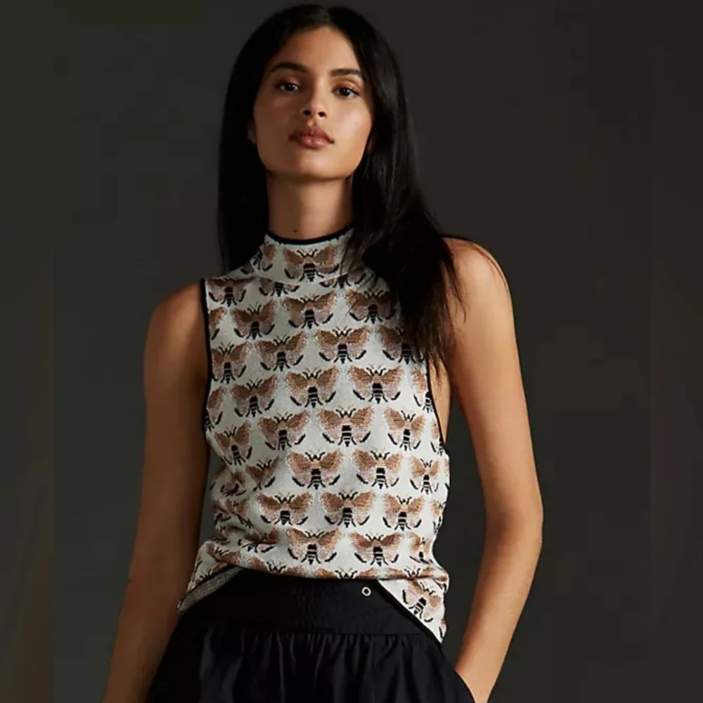 Anthropologie x Sarah Gordon Maria Mock Neck Sweater Tank–Bee Print Metallic. M - Picture 6 of 16